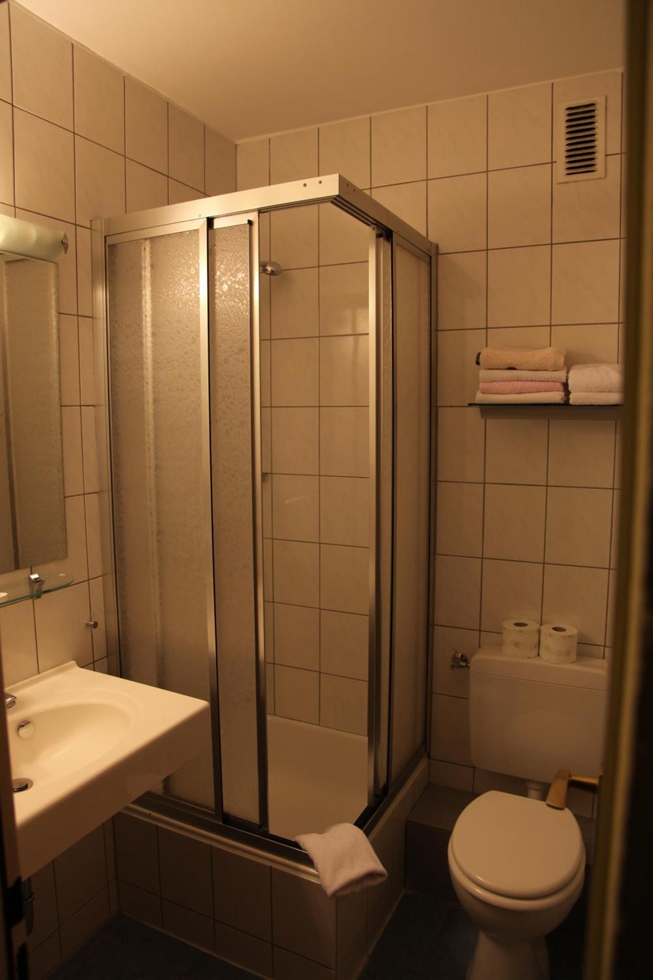 Breer S Hotel Schwerte Buitenkant foto